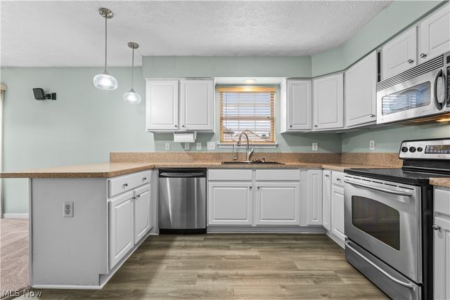 763 Valley View Court, Kent, OH 44240
