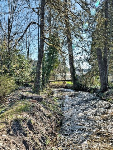 30 NE Brook Place, Tahuya, WA 98588