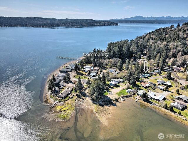 30 NE Brook Place, Tahuya, WA 98588