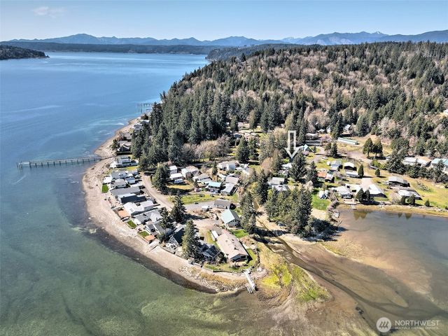 30 NE Brook Place, Tahuya, WA 98588