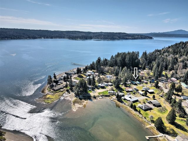 30 NE Brook Place, Tahuya, WA 98588