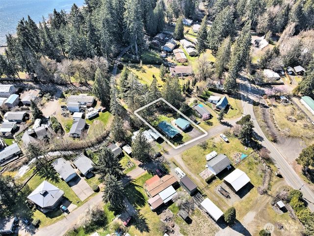 30 NE Brook Place, Tahuya, WA 98588