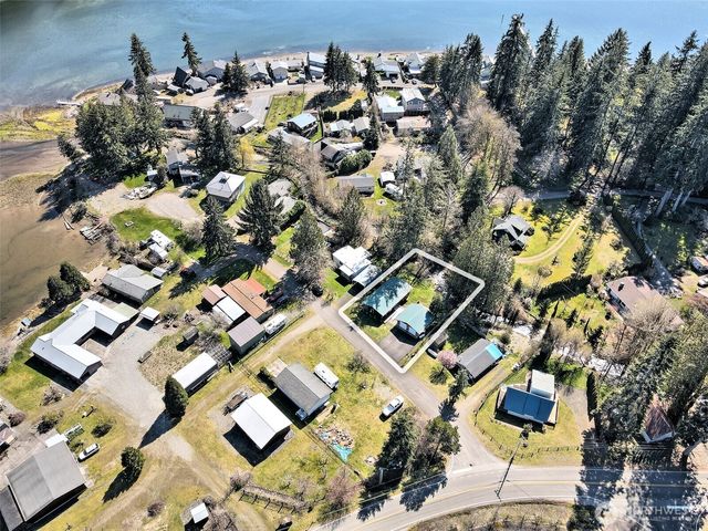 30 NE Brook Place, Tahuya, WA 98588