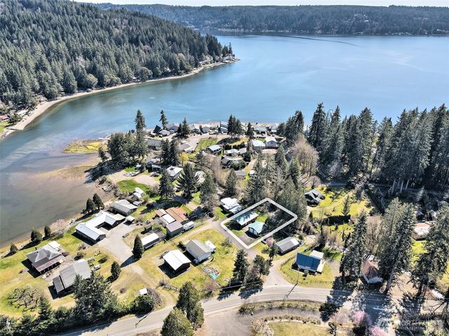 30 NE Brook Place, Tahuya, WA 98588