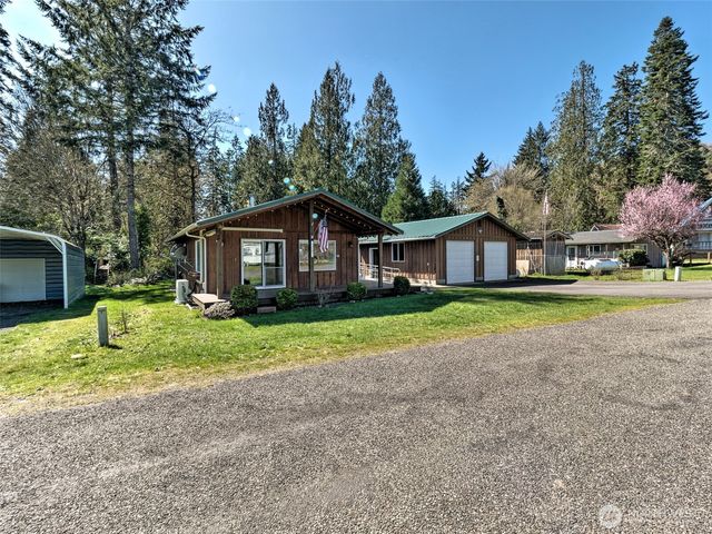 30 NE Brook Place, Tahuya, WA 98588