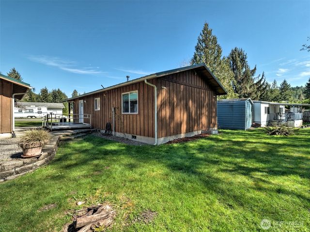 30 NE Brook Place, Tahuya, WA 98588