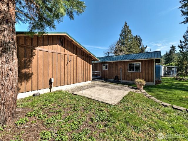 30 NE Brook Place, Tahuya, WA 98588