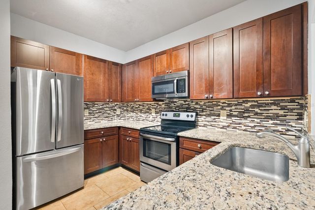 132 VISTA VERDI CIRCLE 136, Lake Mary, FL 32746