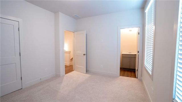 1394 Cozy Cir SE, Atlanta, GA 30315