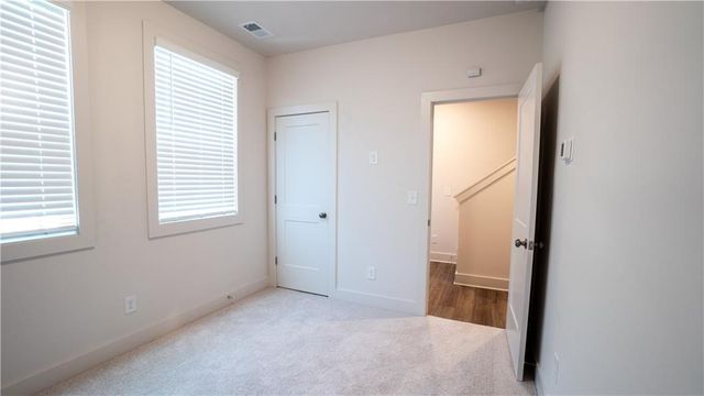 1394 Cozy Cir SE, Atlanta, GA 30315