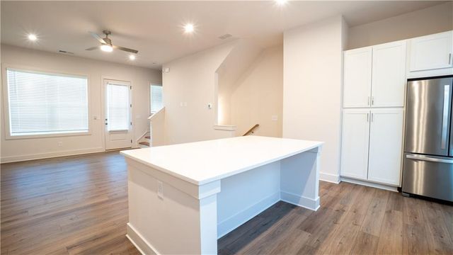 1394 Cozy Cir SE, Atlanta, GA 30315