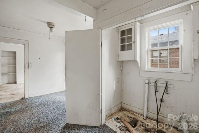 2232 Wilmore Drive, Charlotte, NC 28203