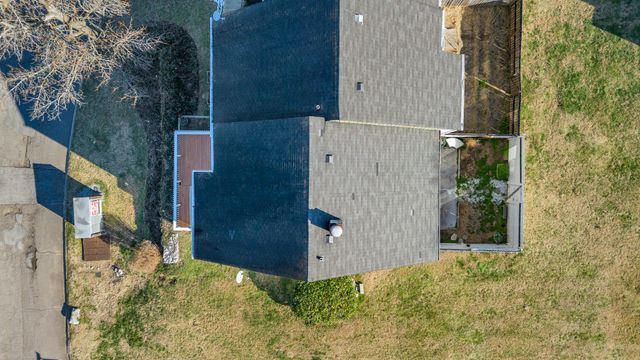 200 Raintree Dr, Hermitage, TN 37076