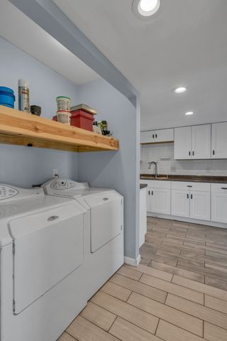 200 Raintree Dr, Hermitage, TN 37076