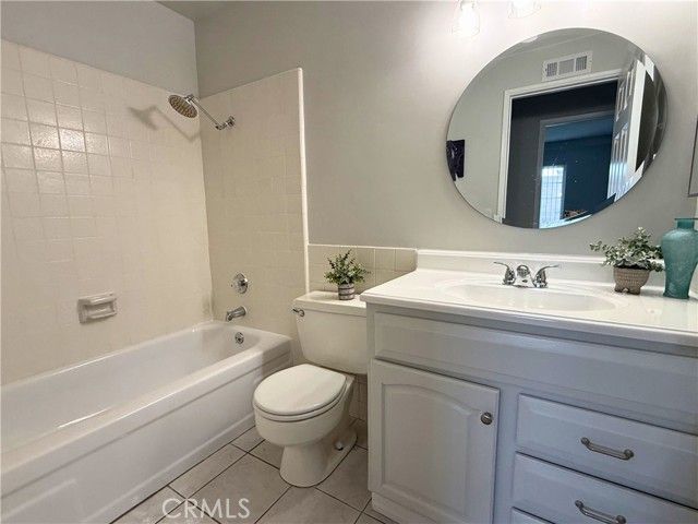 14232 Matisse Avenue, Irvine, CA 92606