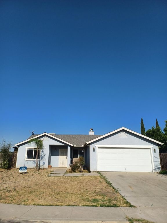 917 N Esther Street, Porterville, CA 93257