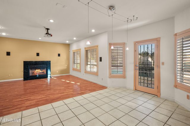 6236 La Posta Drive, El Paso, TX 79912