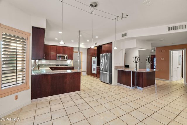 6236 La Posta Drive, El Paso, TX 79912