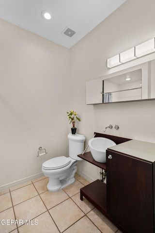 6236 La Posta Drive, El Paso, TX 79912