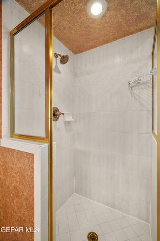 6236 La Posta Drive, El Paso, TX 79912