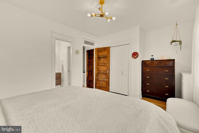 618 FARRAGUT ST NW, Washington, DC 20011