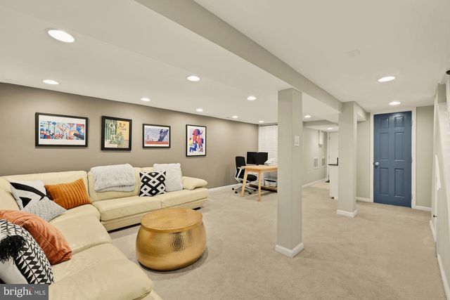618 FARRAGUT ST NW, Washington, DC 20011