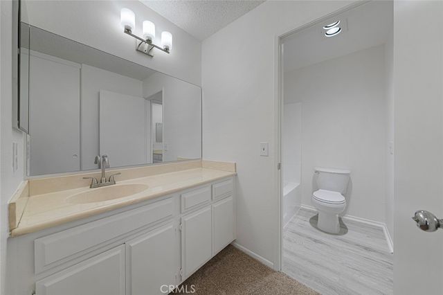 7330 Quill 59, Downey, CA 90242