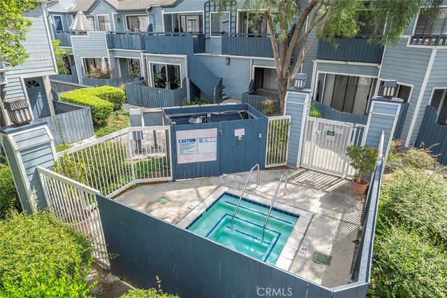 7330 Quill 59, Downey, CA 90242