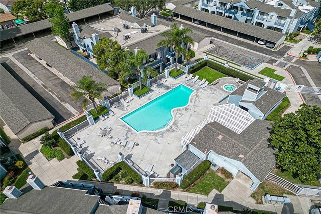 7330 Quill 59, Downey, CA 90242