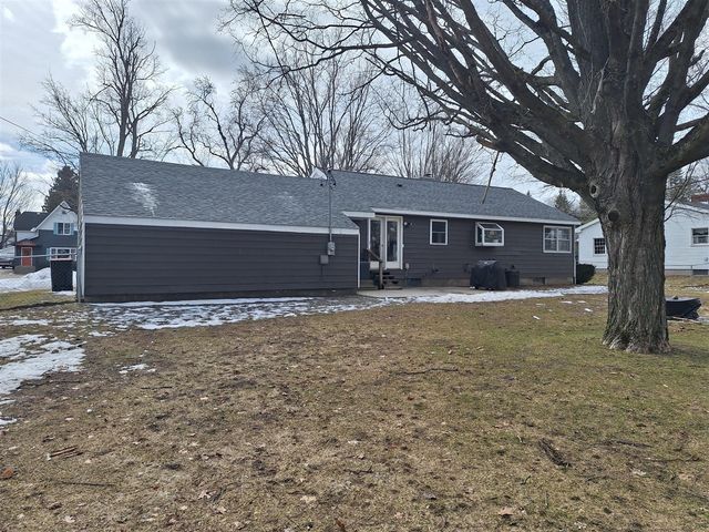 340 W Todd Avenue, Reed City, MI 49677