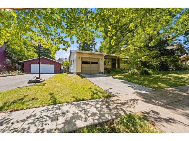 7442 N HURON Ave, Portland, OR 97203