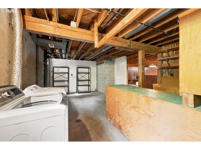 7442 N HURON Ave, Portland, OR 97203