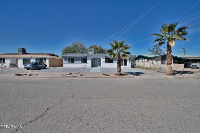 7920 Porche Street, El Paso, TX 79915