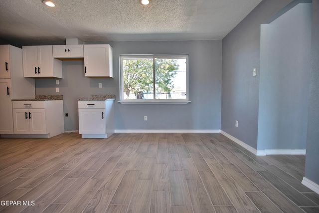 7920 Porche Street, El Paso, TX 79915