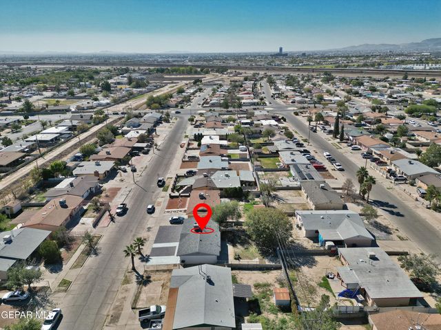 7920 Porche Street, El Paso, TX 79915