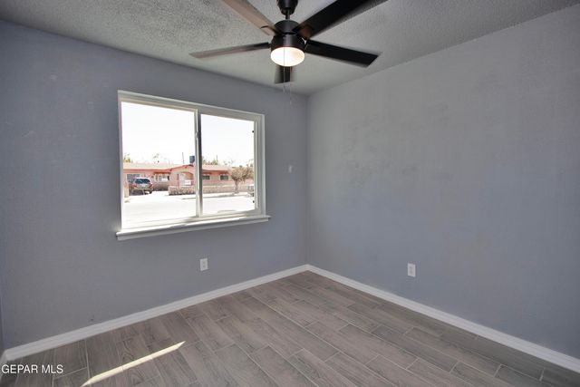 7920 Porche Street, El Paso, TX 79915