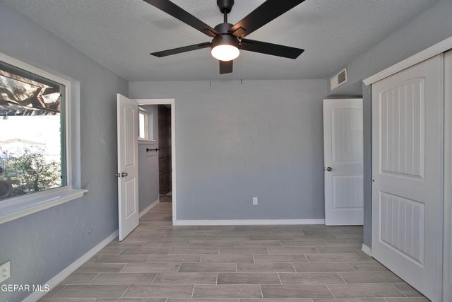 7920 Porche Street, El Paso, TX 79915