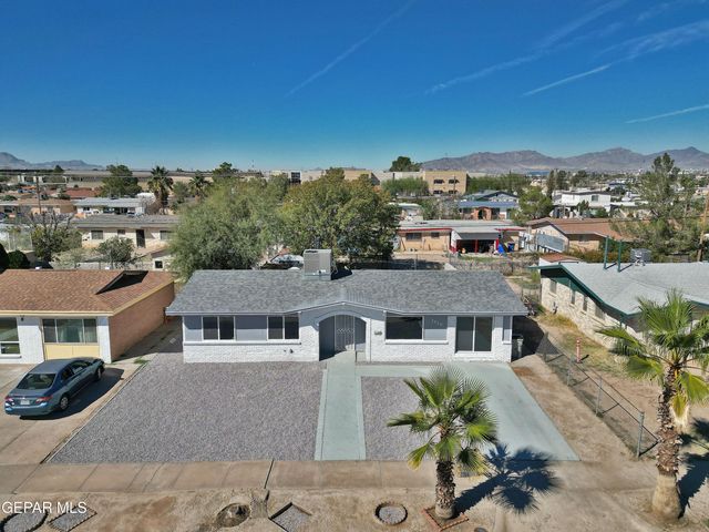 7920 Porche Street, El Paso, TX 79915