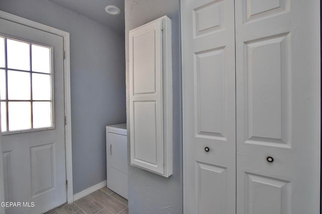 7920 Porche Street, El Paso, TX 79915