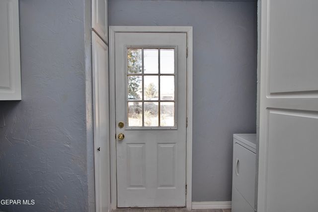 7920 Porche Street, El Paso, TX 79915