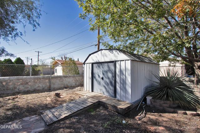 7920 Porche Street, El Paso, TX 79915