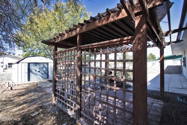 7920 Porche Street, El Paso, TX 79915