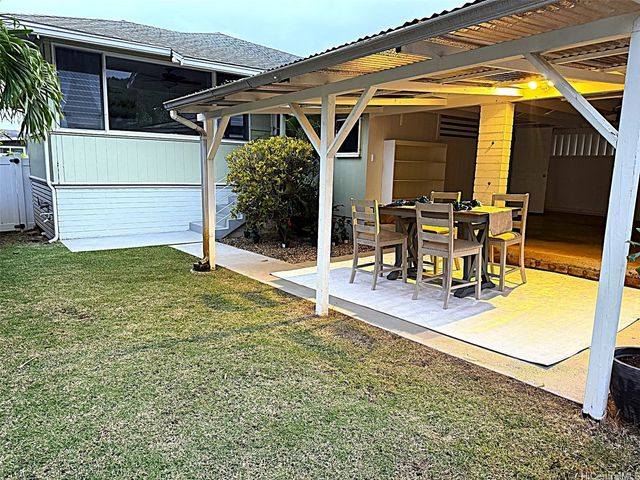 44-715 Alakai Street, Kaneohe, HI 96744