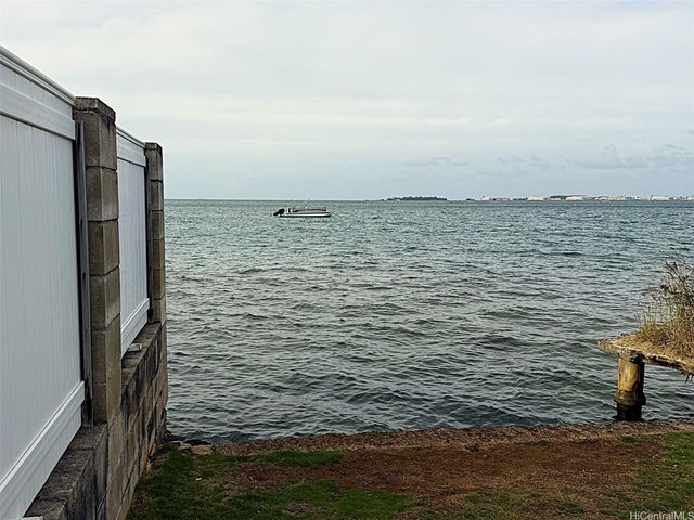 44-715 Alakai Street, Kaneohe, HI 96744