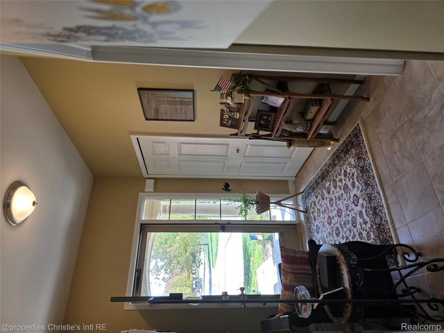 41321 Chestnut Drive, Clinton Charter Township, MI 48038