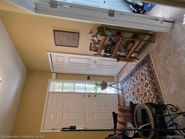 41321 Chestnut Drive, Clinton Charter Township, MI 48038