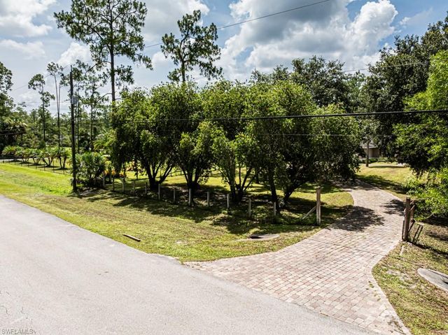 4340 4th AVE SE, Naples, FL 34117