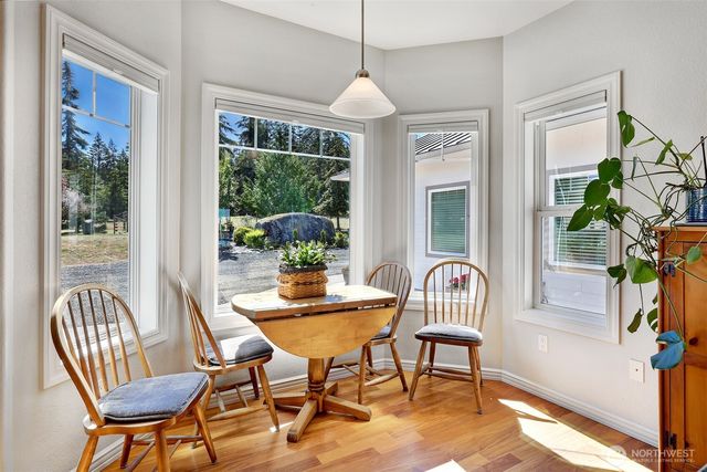 203 Delta Way, Sequim, WA 98382