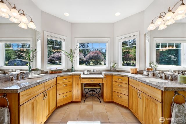 203 Delta Way, Sequim, WA 98382
