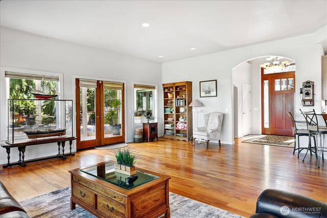 203 Delta Way, Sequim, WA 98382